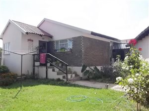 7 Bed House in Amajuba Park