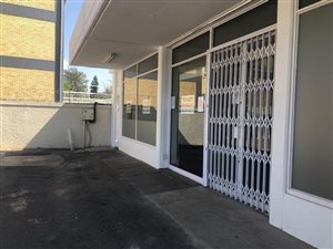 160 m² Commercial space in Glenhazel