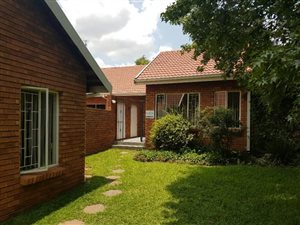 264 m² Office Space in Zwartkop