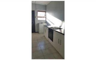 Bachelor apartment in Sydenham