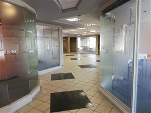 347 m² Office Space in Bedfordview