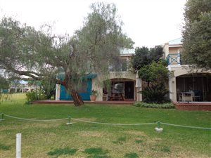 3 Bedroom House in Caribbean Beach Club