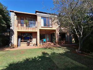 3 Bed Townhouse in Pinehaven