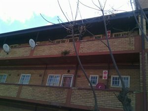 2 Bed Apartment in Vanderbijlpark Central