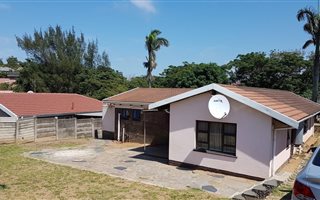 3 Bedroom House in Woodlands