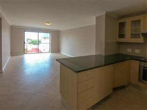 2 Bedroom Apartment in Wynberg