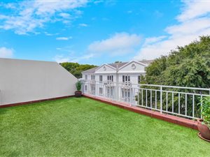 2 Bed Apartment in Dunkeld West