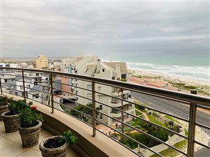 2 Bed Apartment in Waves Edge