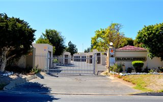 3 Bedroom House in Blouberg Rise