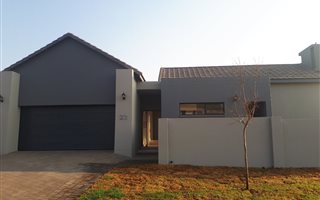 3 Bedroom House in Midstream Meadows