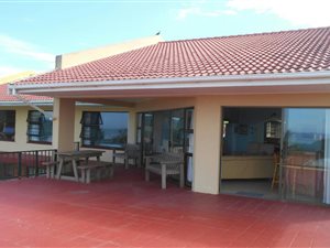 5 Bed House in Kei Mouth
