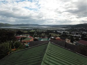 3 Bed House in Hornlee