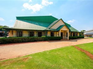 910 m² Industrial space in Gateway Industrial Park
