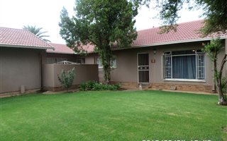 3 Bedroom House in Doringkruin