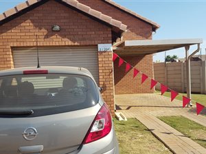 3 Bed House in Rosslyn