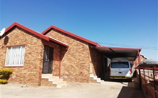 4 Bedroom House in Saulsville
