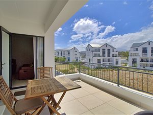 2 Bed Apartment in De Velde