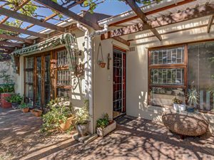 3 Bed Townhouse in Helena Heights