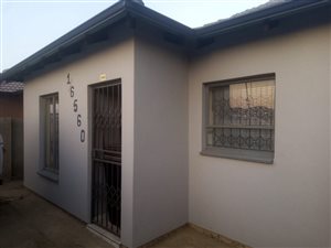 3 Bed House in Tembisa
