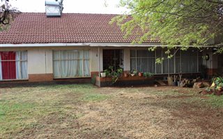 3 Bedroom House in Kookrus