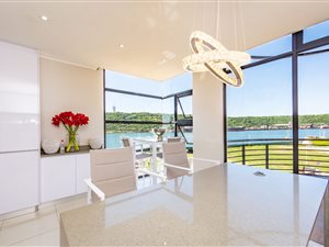 3 Bed Apartment in Point Waterfront
