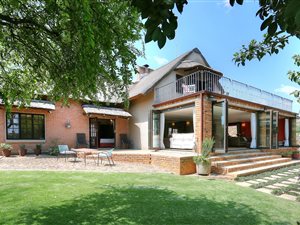 7 Bed House in Vaaloewer