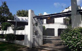 4 Bedroom House in Veld En Vlei