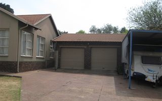 4 Bedroom House in Mayberry Park