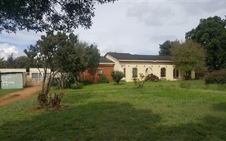 25 ha Farm in Westonaria