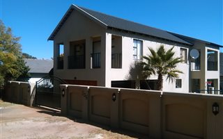 3 Bedroom House in Greenhills