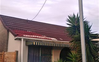7 Bedroom House in Sidwell