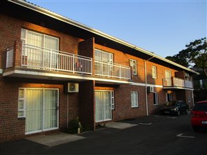 2 Bed Apartment in Warrenton