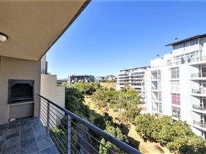 Studio apartment in Bellville Central
