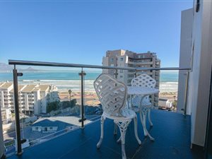 3 Bed Apartment in Tableview