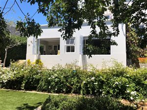 4 Bedroom House in La Pastorale