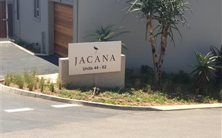 3 Bedroom Apartment in Simbithi Estate