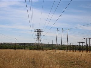 23.4 ha Land available in Rayton