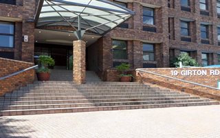 1841 m² Office Space in Parktown