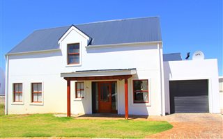 3 Bedroom House in Mariners Village