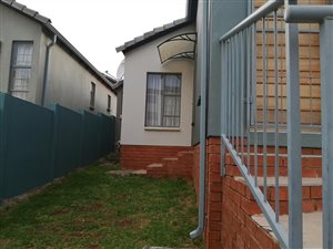2 Bed Townhouse in South Hills
