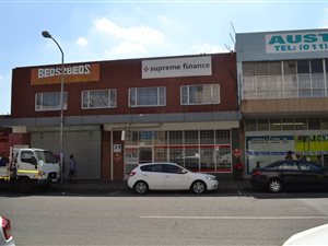 Commercial space in Springs Central
