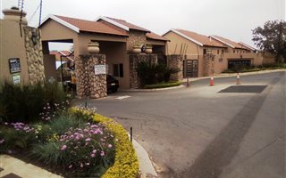 2 Bedroom Townhouse in North Riding