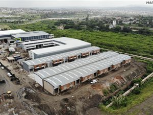180 m² Industrial space in Cornubia
