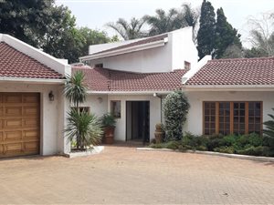 3 Bed House in Dowerglen