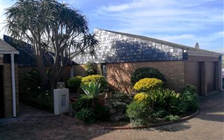 3 Bedroom Townhouse in Durbanville Hills