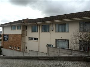 3 Bed Apartment in Newton Park