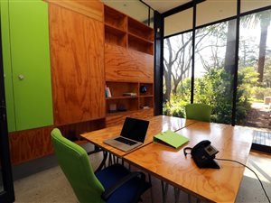 18 m² Office Space in Westcliff
