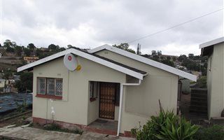 3 Bedroom House in Umlazi