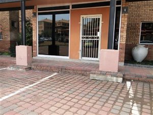 110 m² Commercial space in Ben Fleur