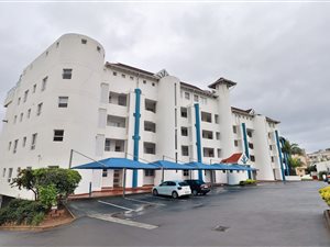 4 Bed Apartment in Margate